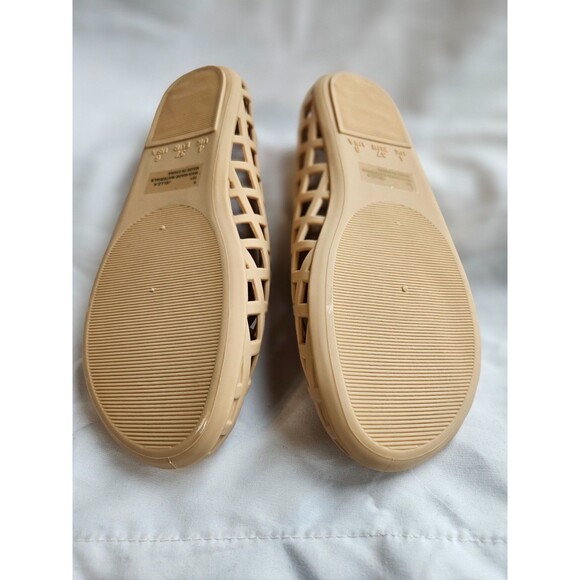 Project Cloud Memory Foam Slip On Tan Flat Jelly Shoes Women’s Size 6 - Picture 6 of 8